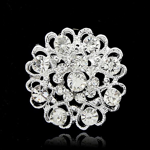 

hollow diamond-encrusted peach heart love brooches