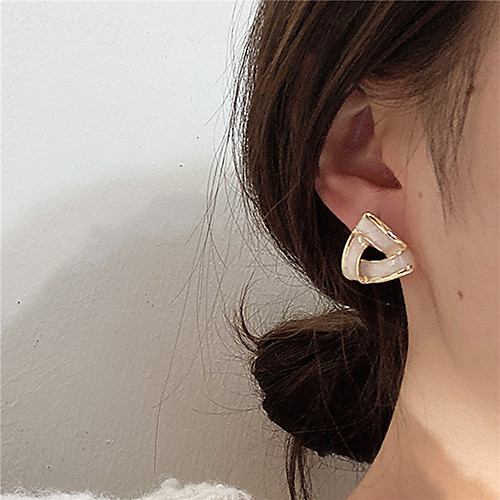 

Women's Stud Earrings Earrings Hollow Simple Fashion European Earrings Jewelry Gold For Gift Prom Date Vacation 1 Pair