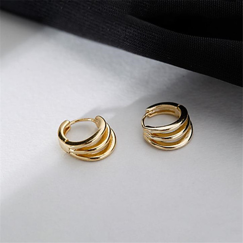 

Women's Hoop Earrings Classic Fashion Romantic Punk Trendy Cute Sweet 18K Gold Plated Earrings Jewelry Silver / Gold For Street Gift Date Birthday Festival 1 Pair