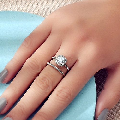 

Ring Classic Silver Rhinestone Alloy Stylish Artistic Luxury 1 set One Size / Women's