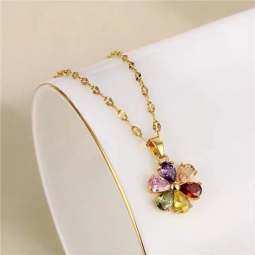

Women's 18K Gold Flower Titanium Steel Necklace Cool Personality Wind Flower Clavicle Chain Wild Jewelry