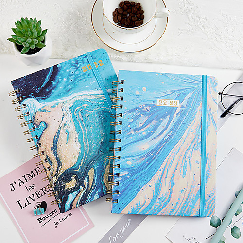 

2022 Spiral Twin-Wire Binding Daily Weekly Monthly Planner A5 5.8×8.3 Inch Aesthetic Classic Paper Hardcover Elastic Closure Agenda Strap Design Planner 136 Pages for School Office Student