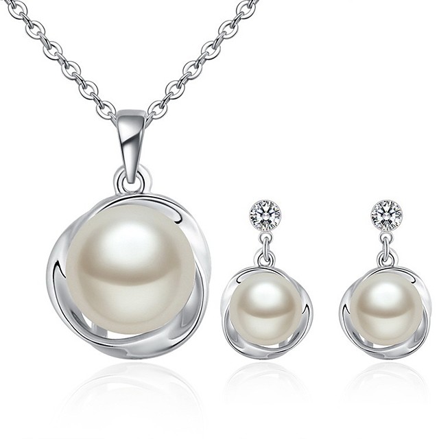 Women's Ivory Pearl Drop Earrings Pearl 